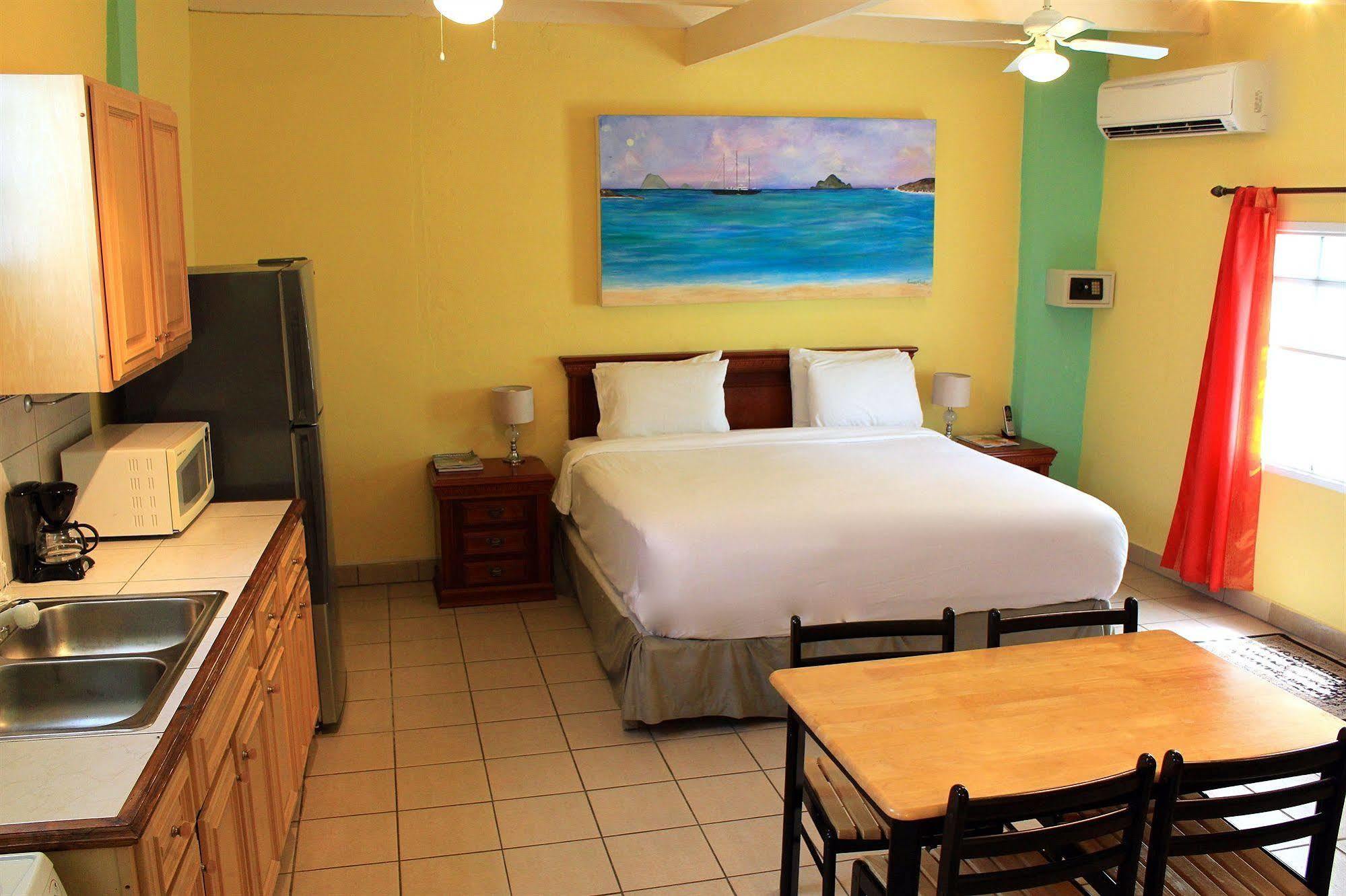 Azure Hotel And Art Studio Simpson Bay Exterior foto